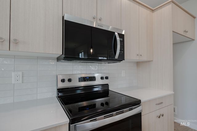 2954 E Boulder Basin Dr, Kuna, ID 83634