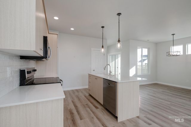 2954 E Boulder Basin Dr, Kuna, ID 83634