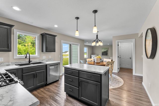 1155 Lagonda Trail, Fort Wayne, IN 46818