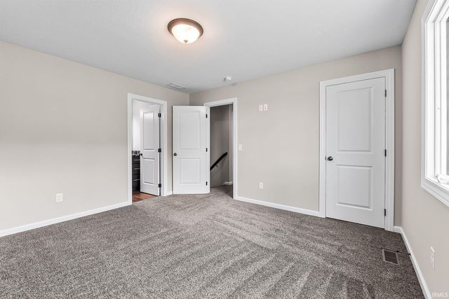 1155 Lagonda Trail, Fort Wayne, IN 46818