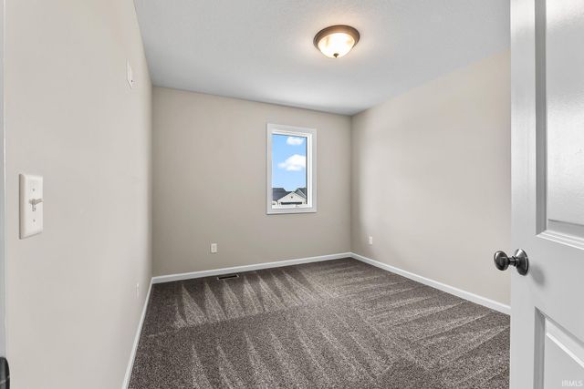 1155 Lagonda Trail, Fort Wayne, IN 46818