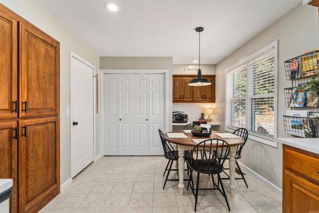 2 Cresta Lane, Hot Springs Village, AR 71909