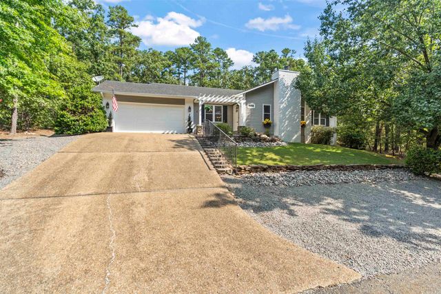 2 Cresta Lane, Hot Springs Village, AR 71909