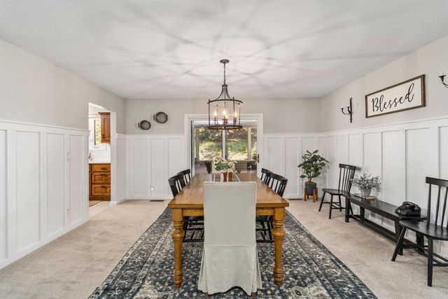 2 Cresta Lane, Hot Springs Village, AR 71909