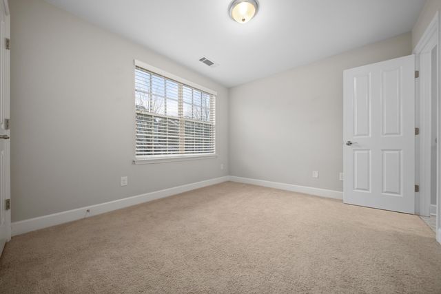 2010 Oak Trail Dr, Nolensville, TN 37135