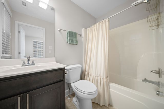 2010 Oak Trail Dr, Nolensville, TN 37135