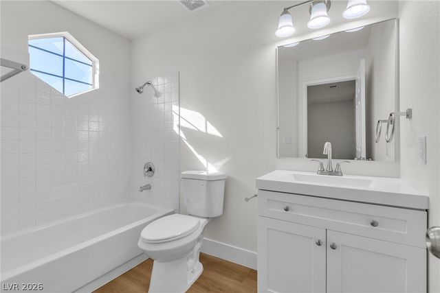 370 Rushing Creek Court, Henderson, NV 89014