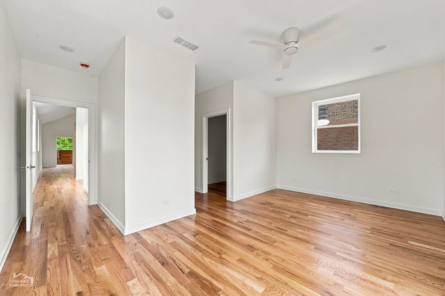 1118 W 19th Street, Chicago, IL 60608