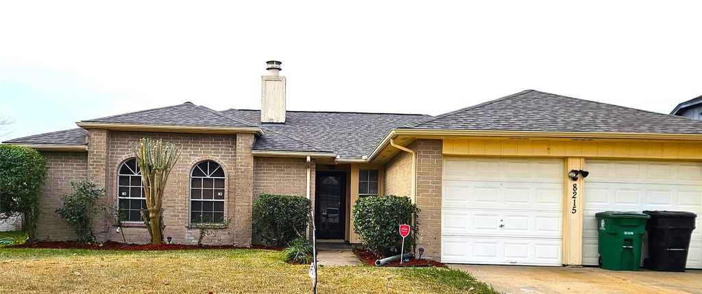 8215 Summer Quail Drive, Houston, TX 77489