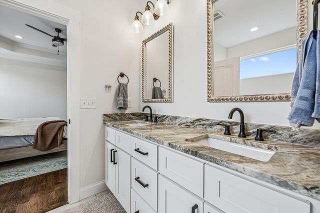 9215 Sir Charles Court, Harrison, TN 37341