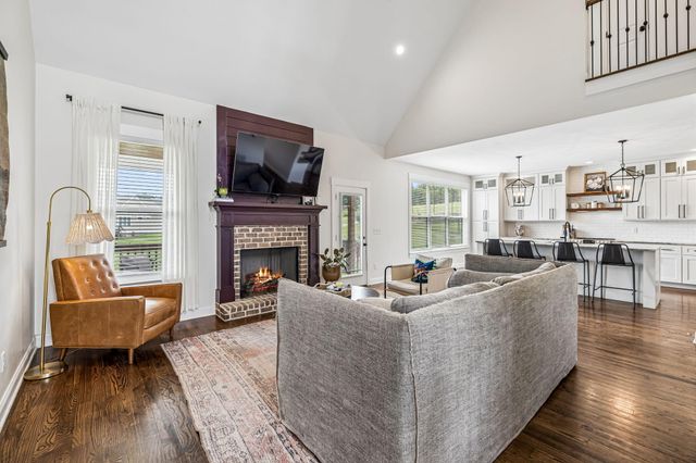 9215 Sir Charles Court, Harrison, TN 37341