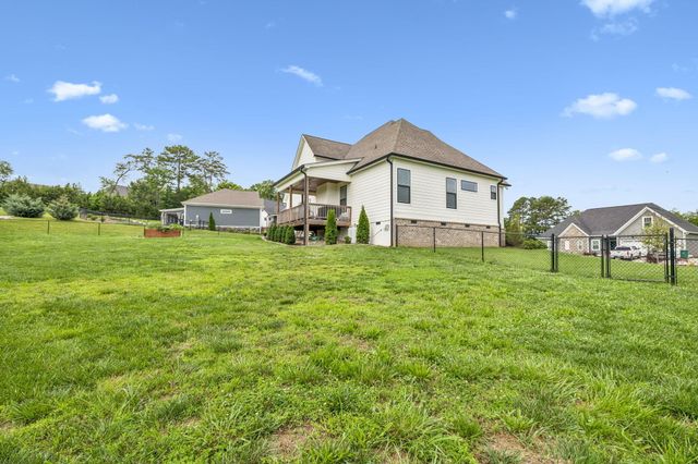 9215 Sir Charles Court, Harrison, TN 37341