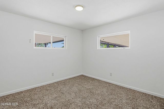8370 PARK HAVEN Avenue, El Paso, TX 79907