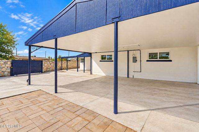 8370 PARK HAVEN Avenue, El Paso, TX 79907