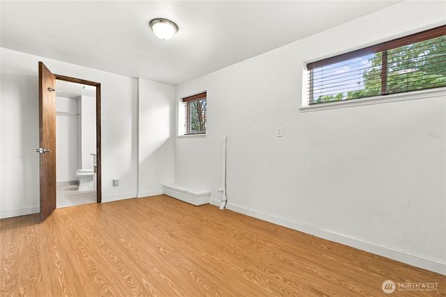 9306 52nd Avenue S, Seattle, WA 98118