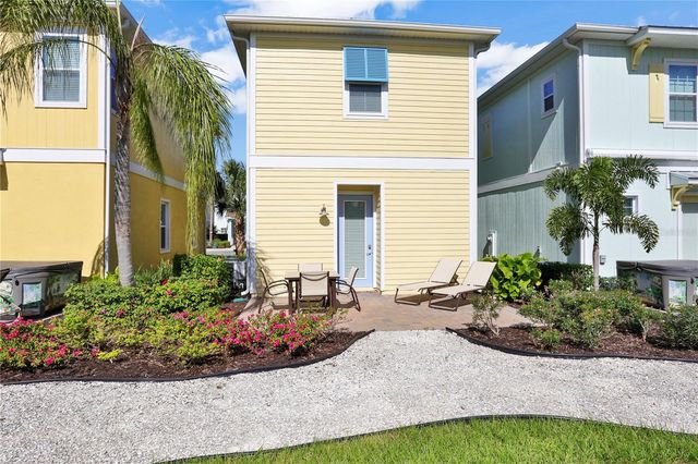8038 SURF STREET, Kissimmee, FL 34747