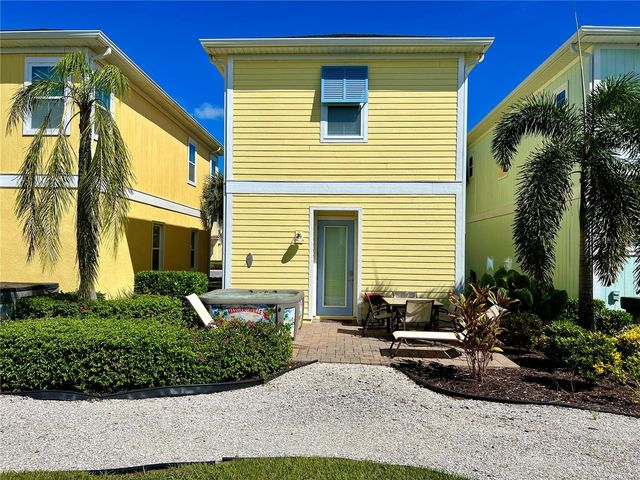 8038 SURF STREET, Kissimmee, FL 34747
