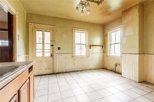 56 Nicholson Street, Rochester, NY 14620