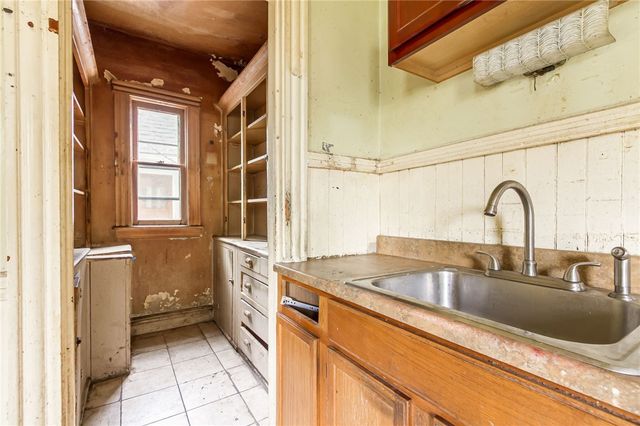 56 Nicholson Street, Rochester, NY 14620