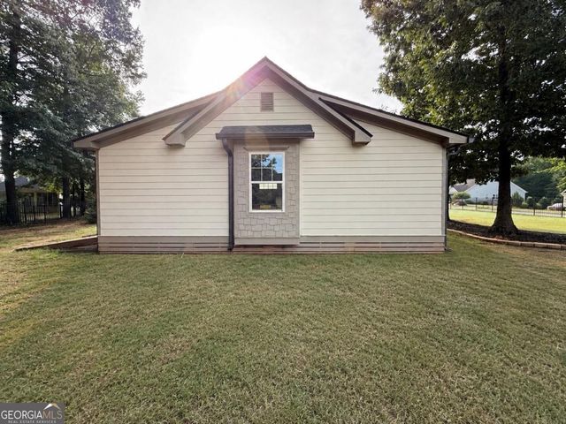 4662 Whitlow Ridge Drive, Bishop, GA 30621