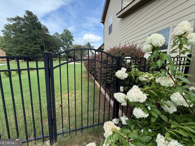 4662 Whitlow Ridge Drive, Bishop, GA 30621