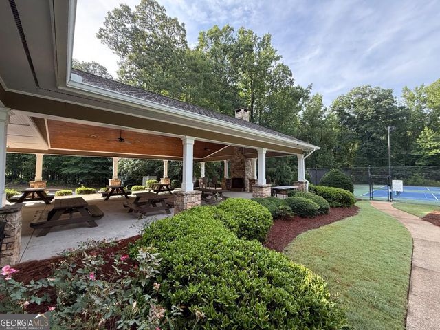 4662 Whitlow Ridge Drive, Bishop, GA 30621