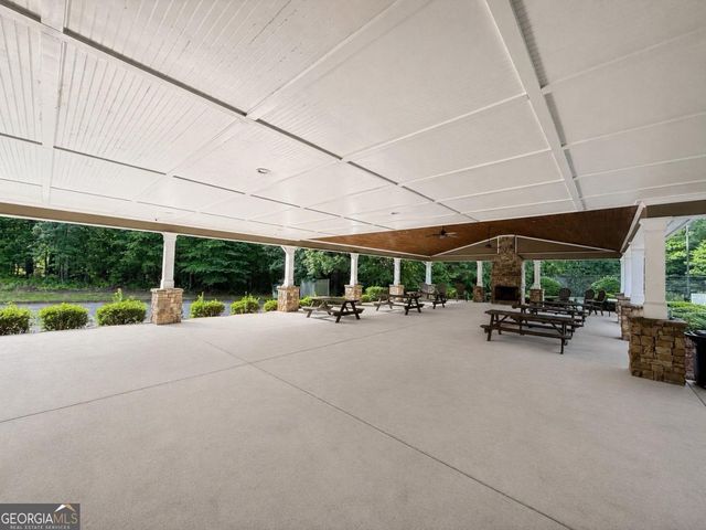 4662 Whitlow Ridge Drive, Bishop, GA 30621
