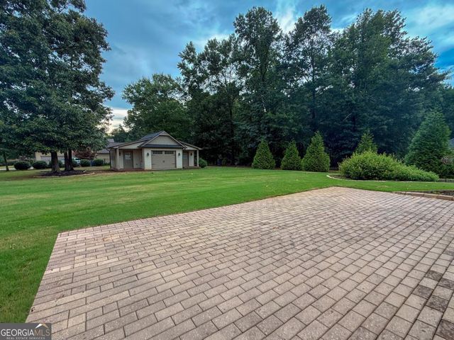 4662 Whitlow Ridge Drive, Bishop, GA 30621