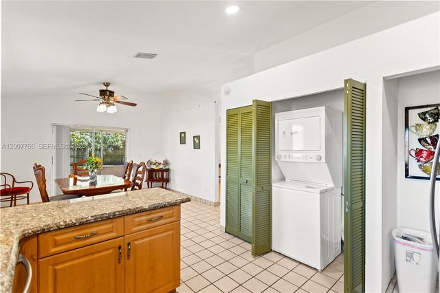 6450 SW 13th Street, Plantation, FL 33317