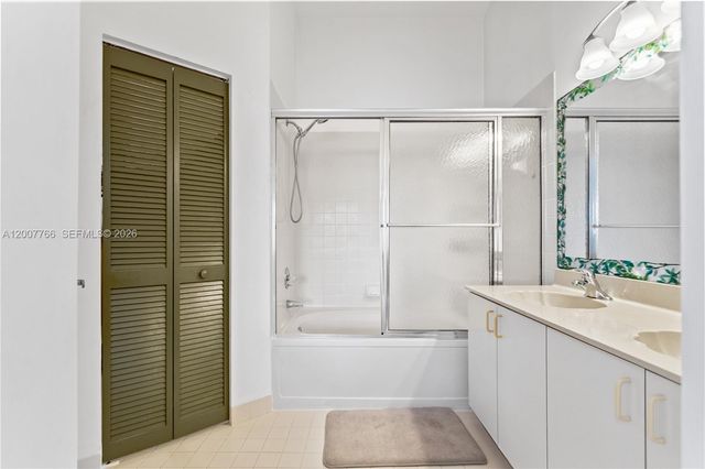 6450 SW 13th Street, Plantation, FL 33317