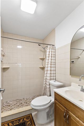 6450 SW 13th Street, Plantation, FL 33317