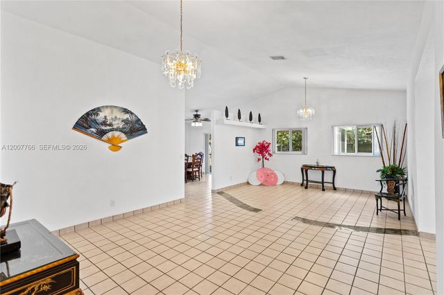 6450 SW 13th Street, Plantation, FL 33317