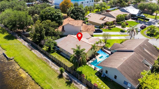 6450 SW 13th Street, Plantation, FL 33317