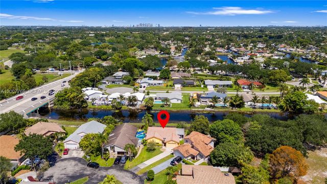 6450 SW 13th Street, Plantation, FL 33317