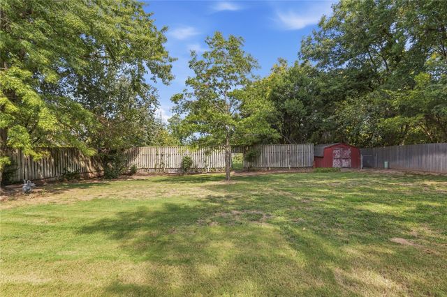4911 E 97th Street, Tulsa, OK 74137
