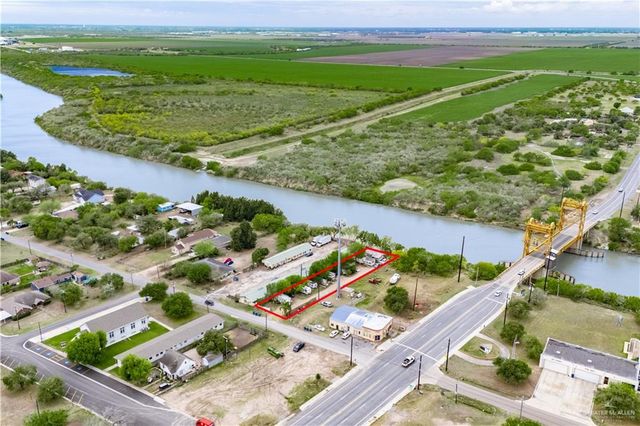 106 S Arroyo Boulevard, Rio Hondo, TX 78583