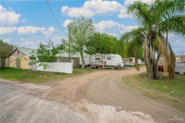 106 S Arroyo Boulevard, Rio Hondo, TX 78583