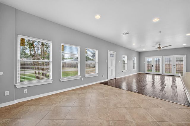 146 Disney Street, Arcola, TX 77583