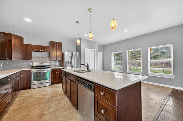 146 Disney Street, Arcola, TX 77583