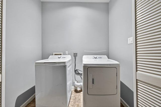 146 Disney Street, Arcola, TX 77583