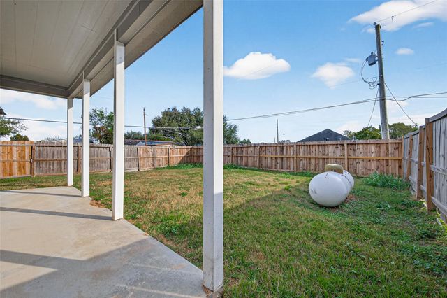 146 Disney Street, Arcola, TX 77583