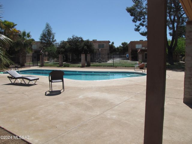 6618 E Calle Alegria Unit C, Tucson, AZ 85715