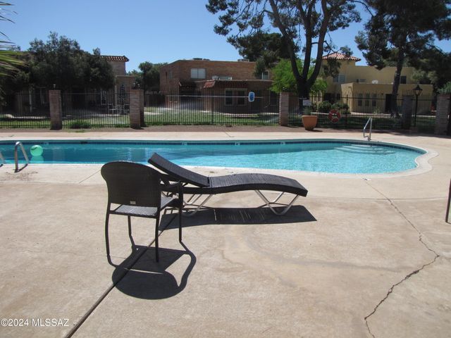 6618 E Calle Alegria Unit C, Tucson, AZ 85715