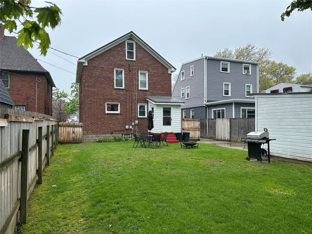 421 BEVERLY Drive, Erie, PA 16505