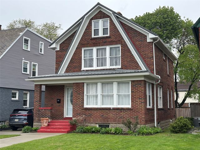 421 BEVERLY Drive, Erie, PA 16505
