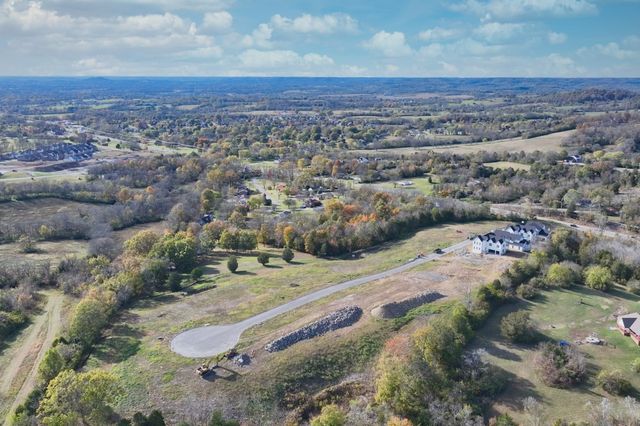1021 Tiane Trl, Gallatin, TN 37066