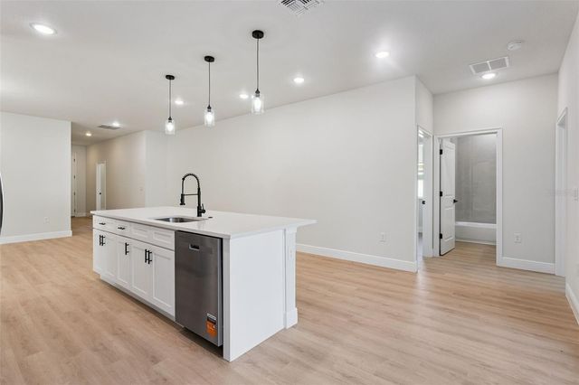 7056 SW 131ST LOOP, Ocala, FL 34473