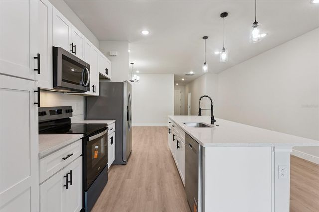 7056 SW 131ST LOOP, Ocala, FL 34473