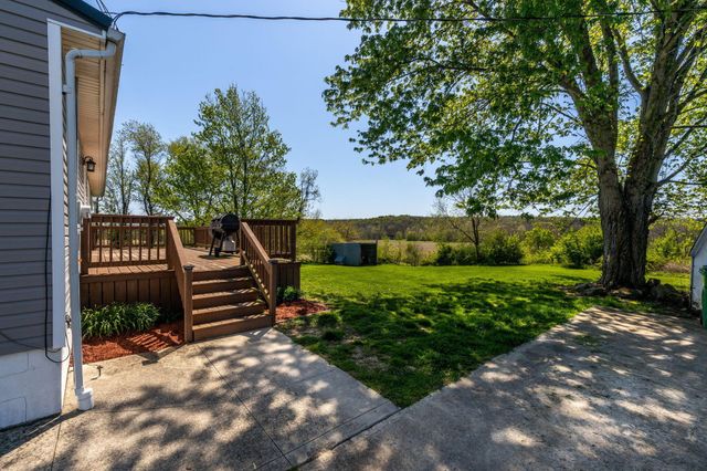 4199 Hopewell Indian Road NW, Glenford, OH 43739