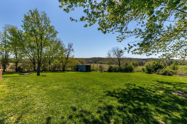 4199 Hopewell Indian Road NW, Glenford, OH 43739